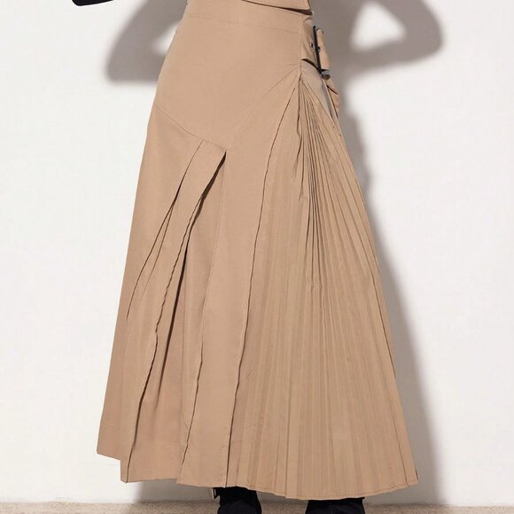 Khaki Elegant Women's Buckle Strap Pleated Skirt - Picture 2 of 7